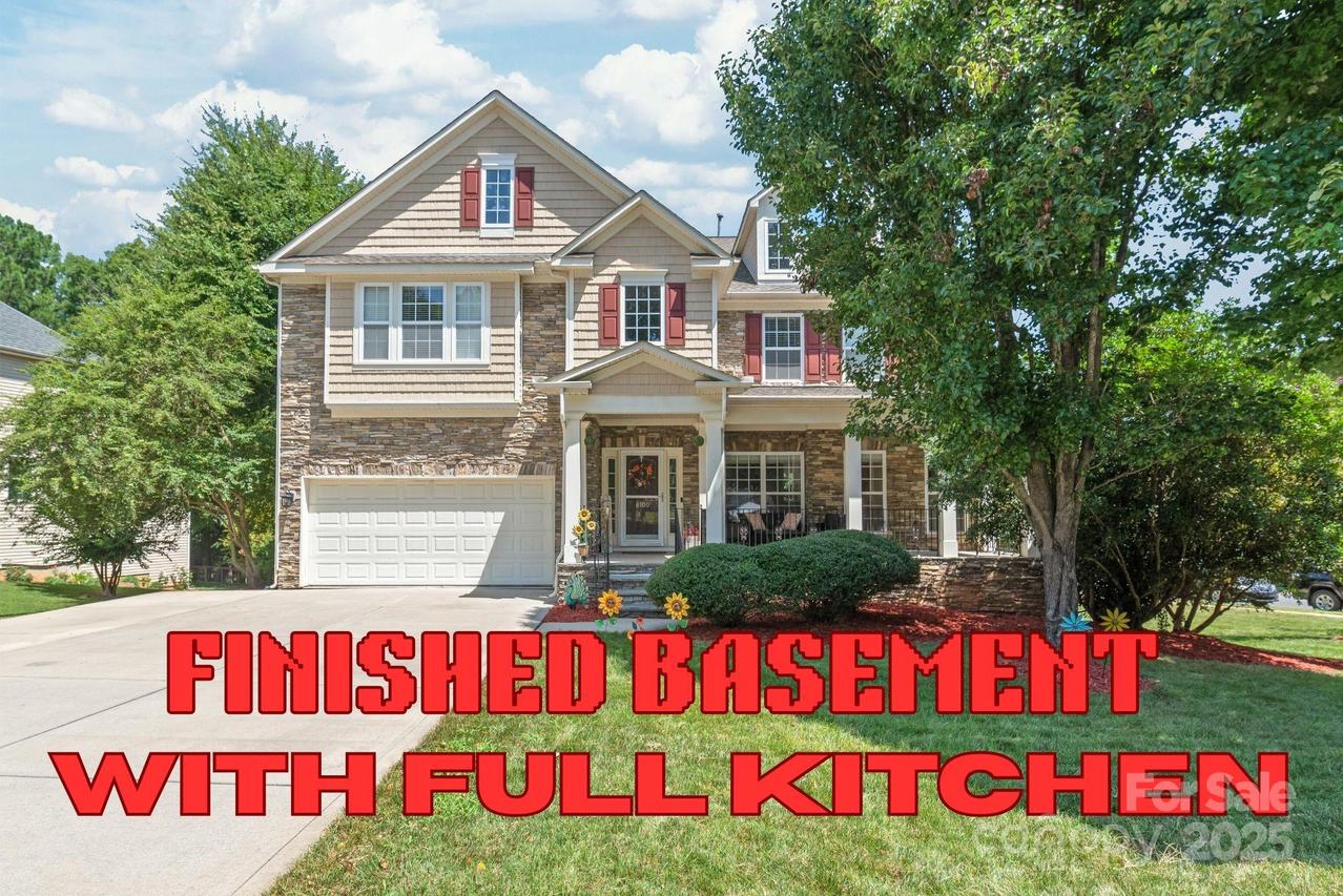 8100 Brisbin Dr., Waxhaw, NC 28173