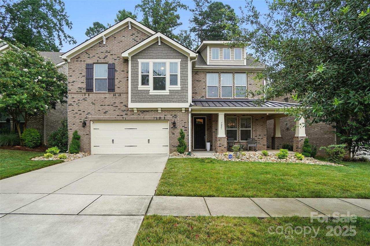 7221 Avoncliff Dr., Charlotte, NC 28270