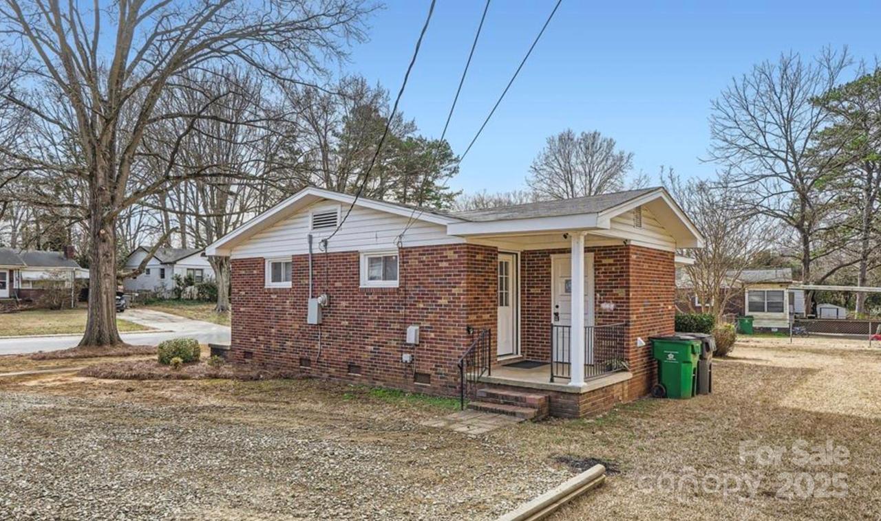 3512 Carlyle Dr., Charlotte, NC 28208