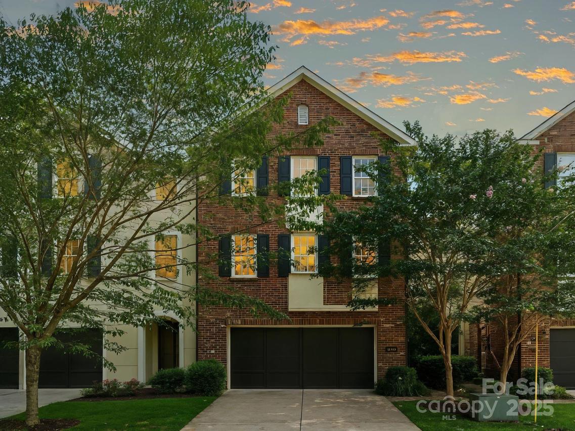 1614 Lombardy Cir., Charlotte, NC 28203