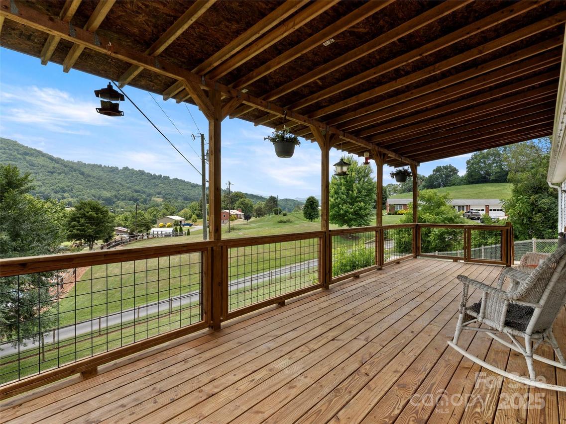 40 Sunset Heights, Canton, NC 28716