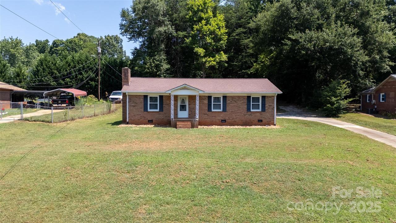 120 Lafayette Rd., Stanley, NC 28164