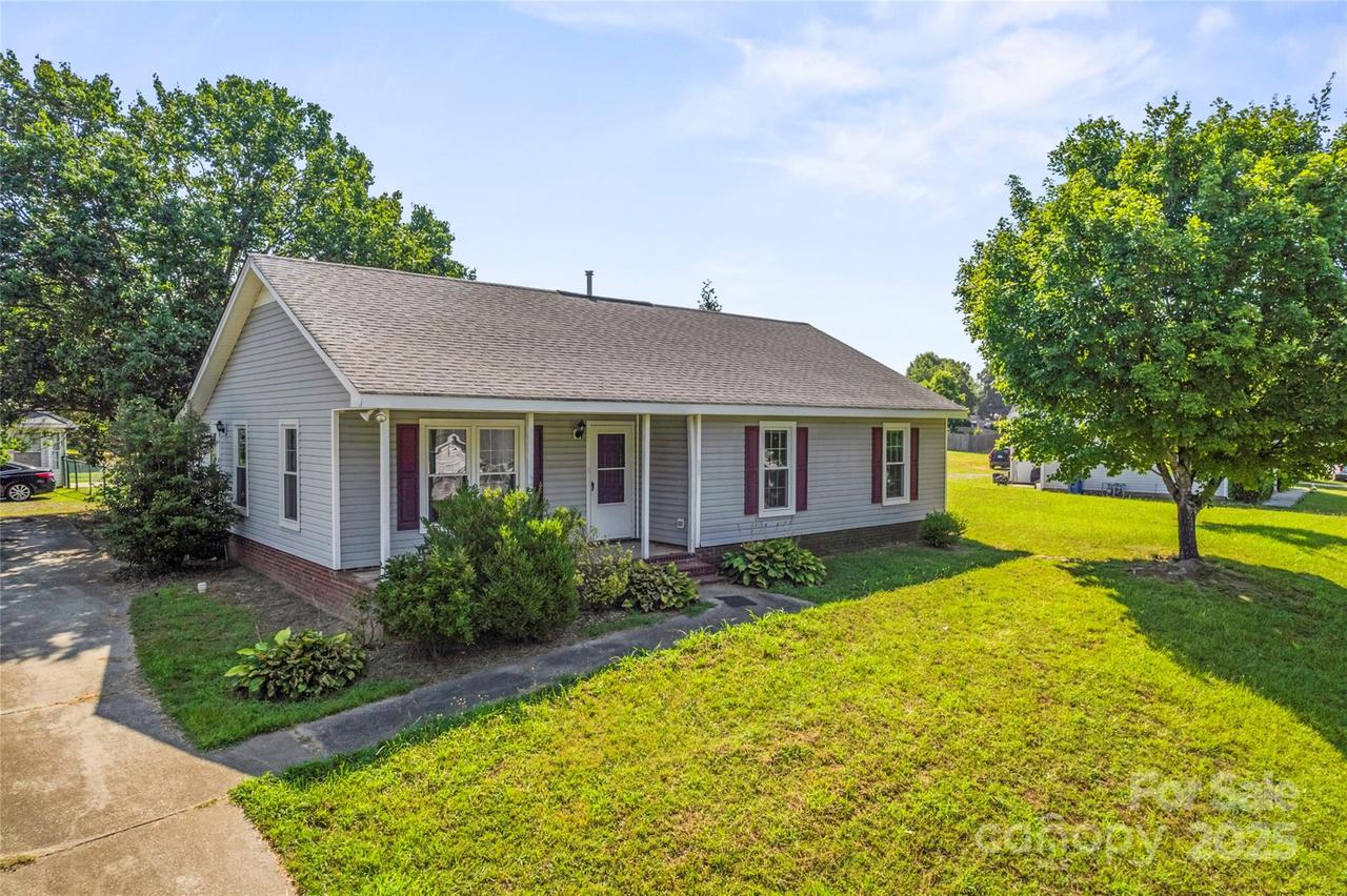 600 Piper Ct., Wingate, NC 28174