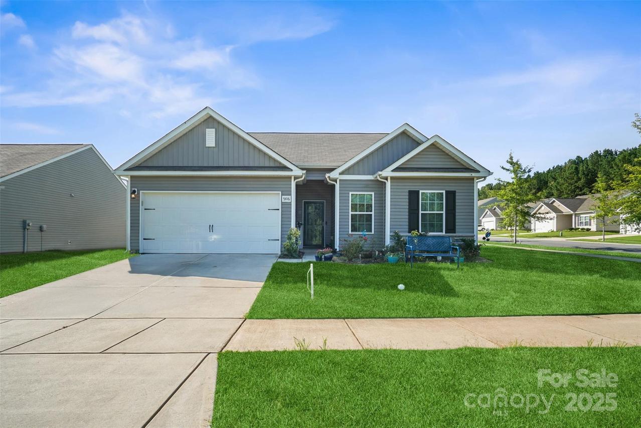 5306 Upton Pl., Charlotte, NC 28215