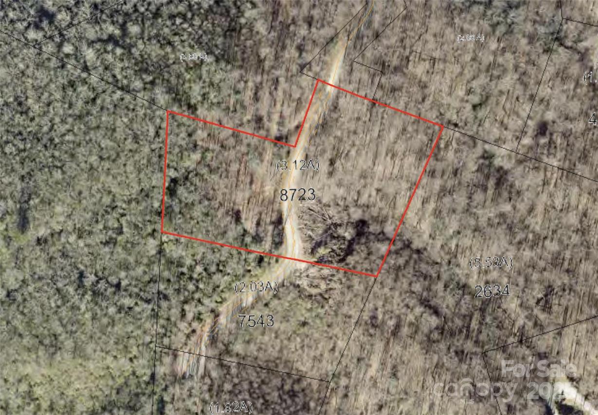 000 Indian Ridge Tr. #7, Hendersonville, NC 28739