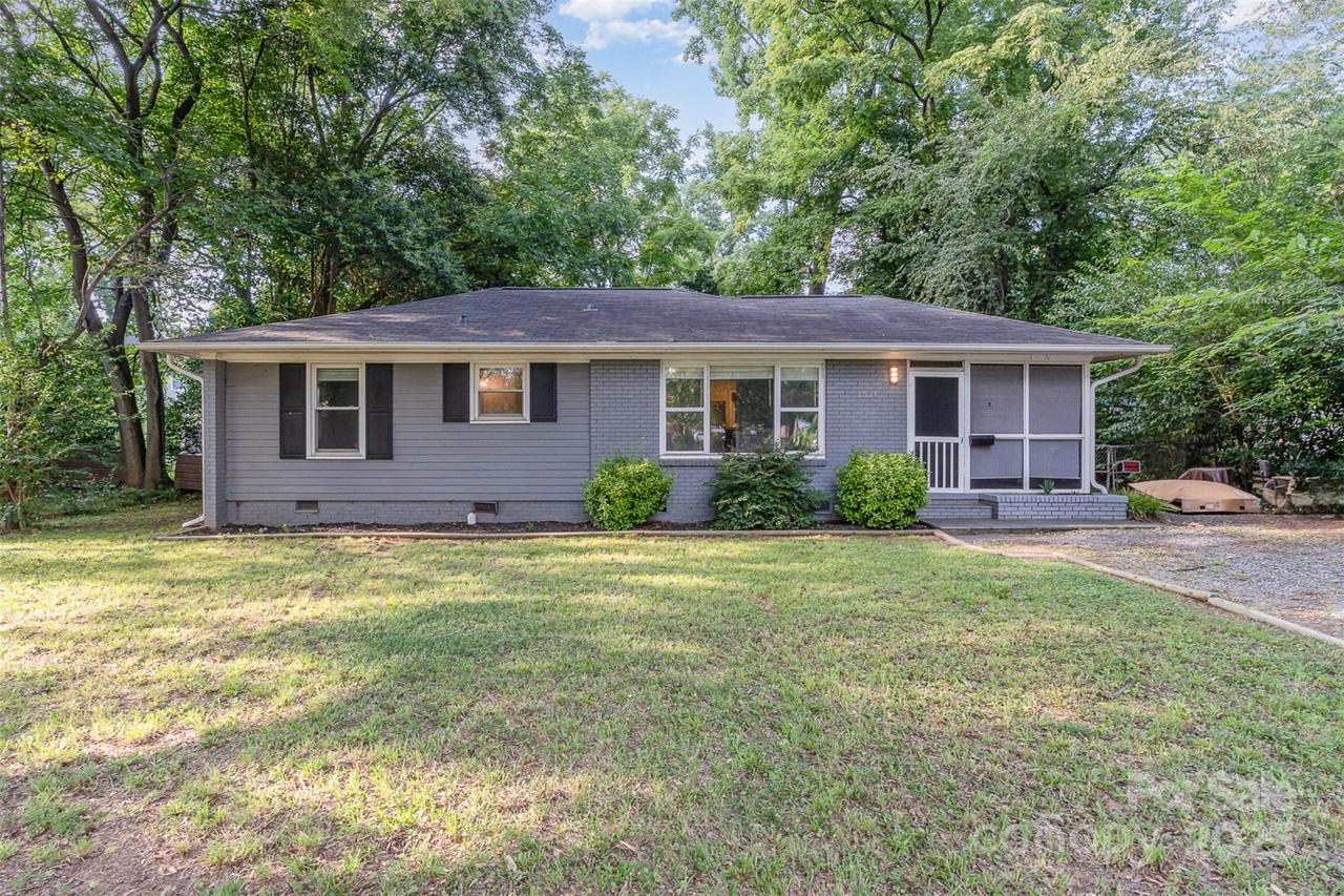 1521 Anderson St., Charlotte, NC 28205