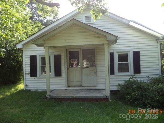 1374 Circle Dr., China Grove, NC 28023