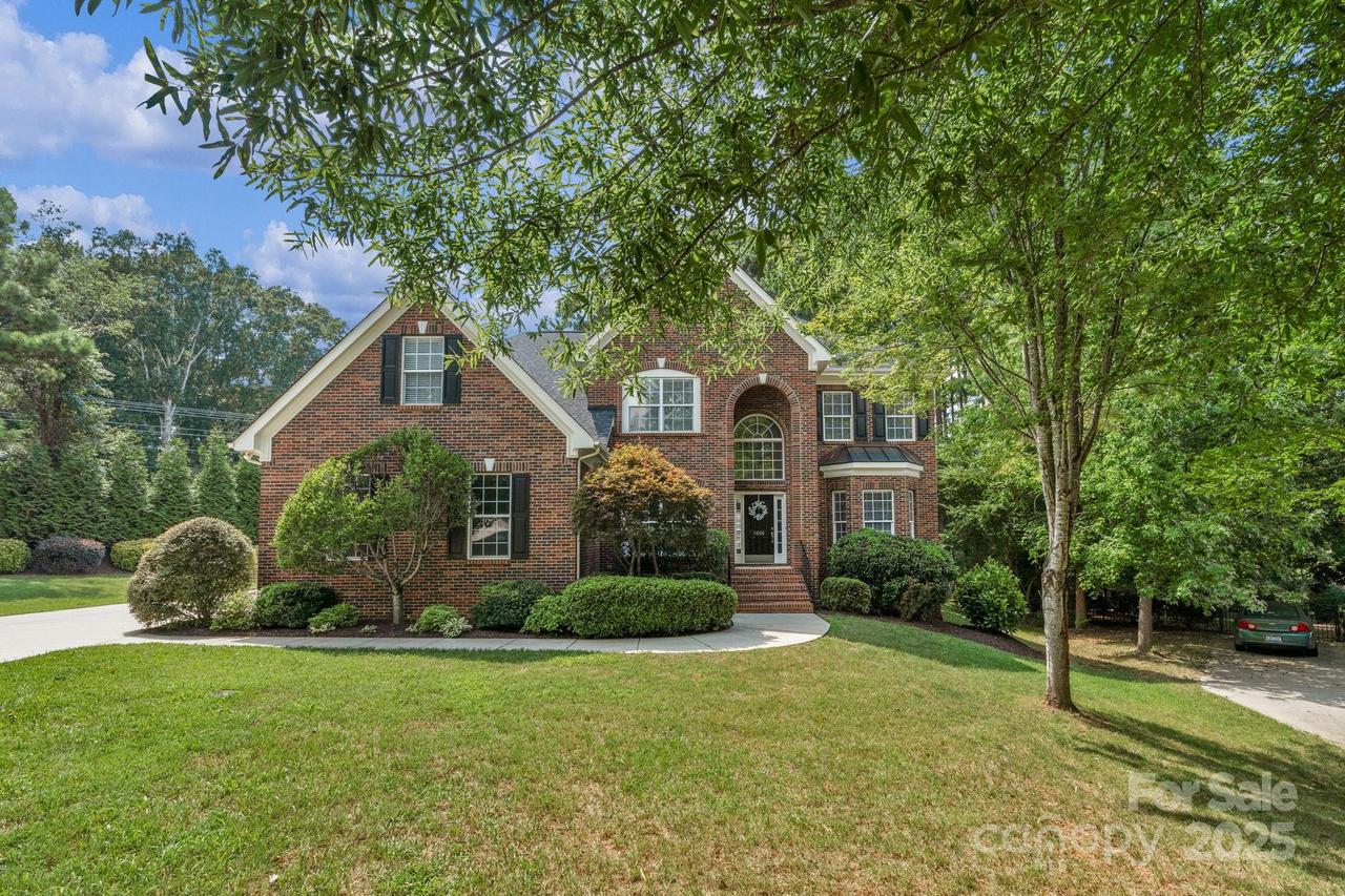 8606 Gresham Dr., Waxhaw, NC 28173