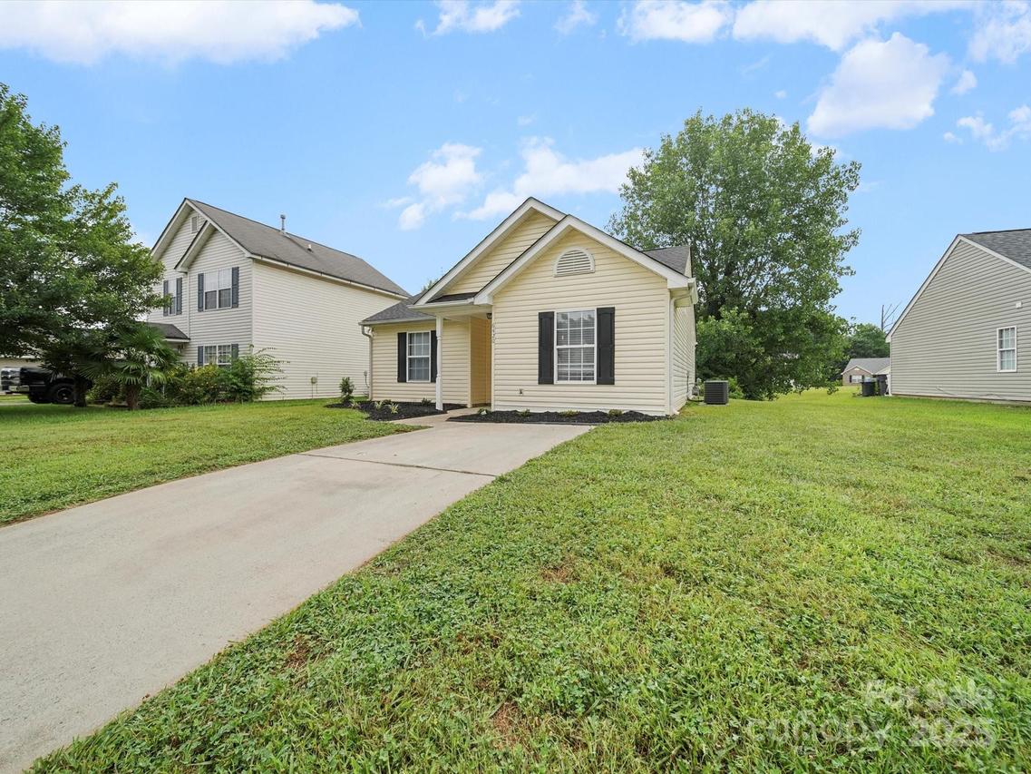 6420 Sunman Rd., Charlotte, NC 28216