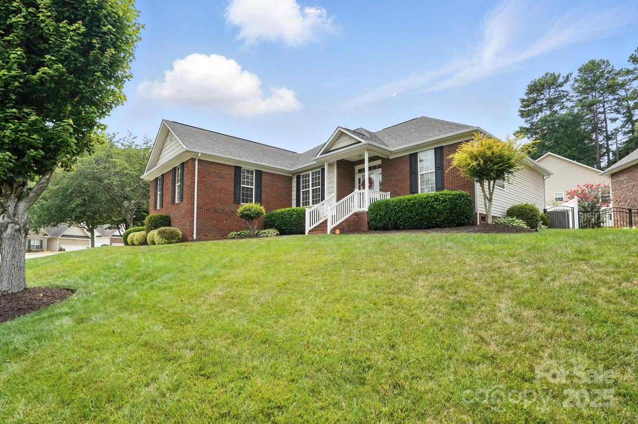 2300 Wednesbury Ct., Kannapolis, NC 28083