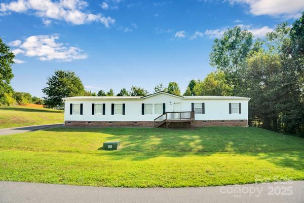 2024 Rocky Creek Ln., Dallas, NC 28034