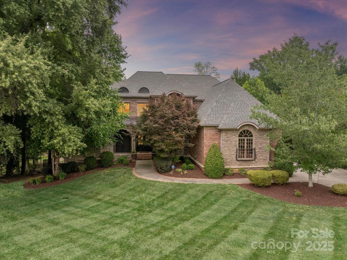 1505 Hawkstone Dr., Waxhaw, NC 28173
