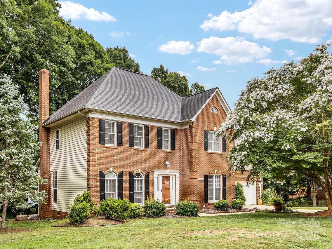 15139 Wiltshire Manor Dr., Charlotte, NC 28278