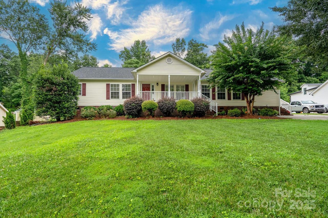 1408 Wildwood Dr., Kannapolis, NC 28081