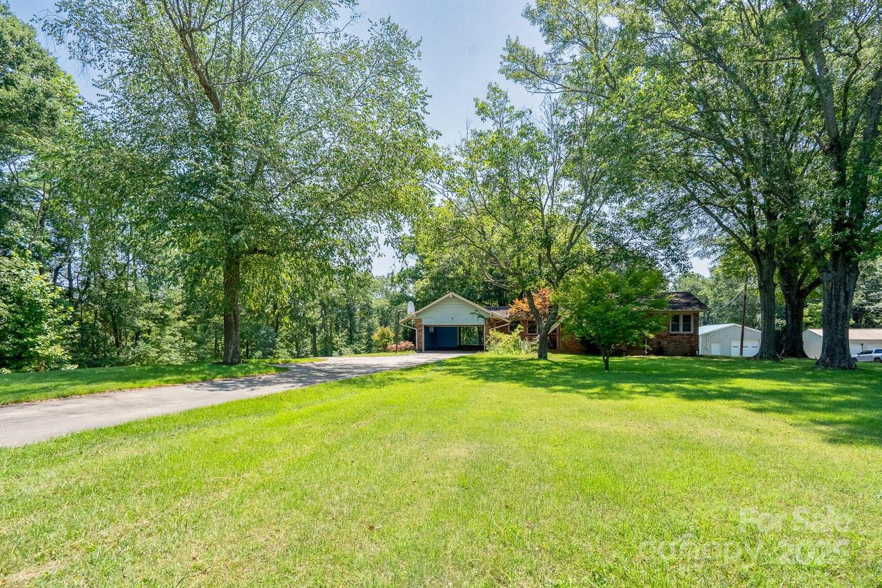 1085 Old Boiling Springs Rd., Shelby, NC 28152