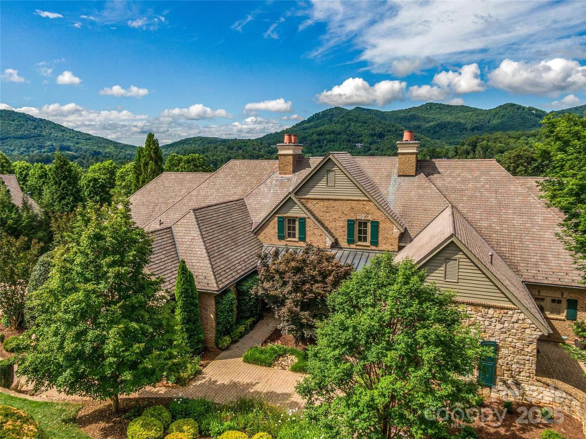 7 Linkside Ct., Arden, NC 28704