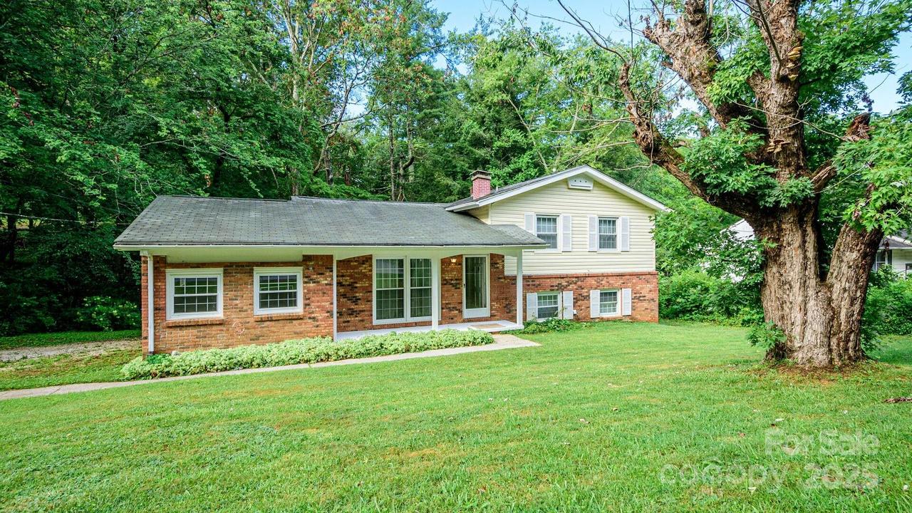51 Bell Rd., Asheville, NC 28805