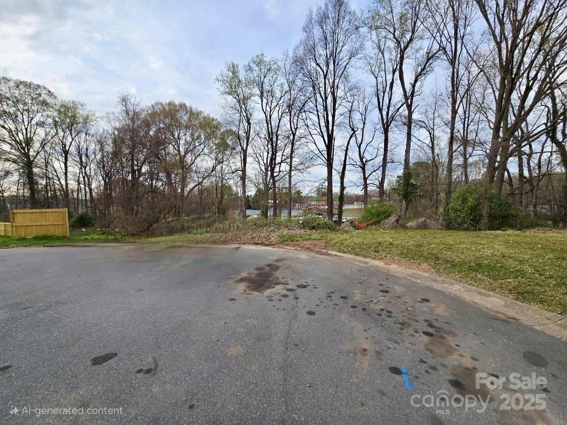 305 Alexander St., Mooresville, NC 28115