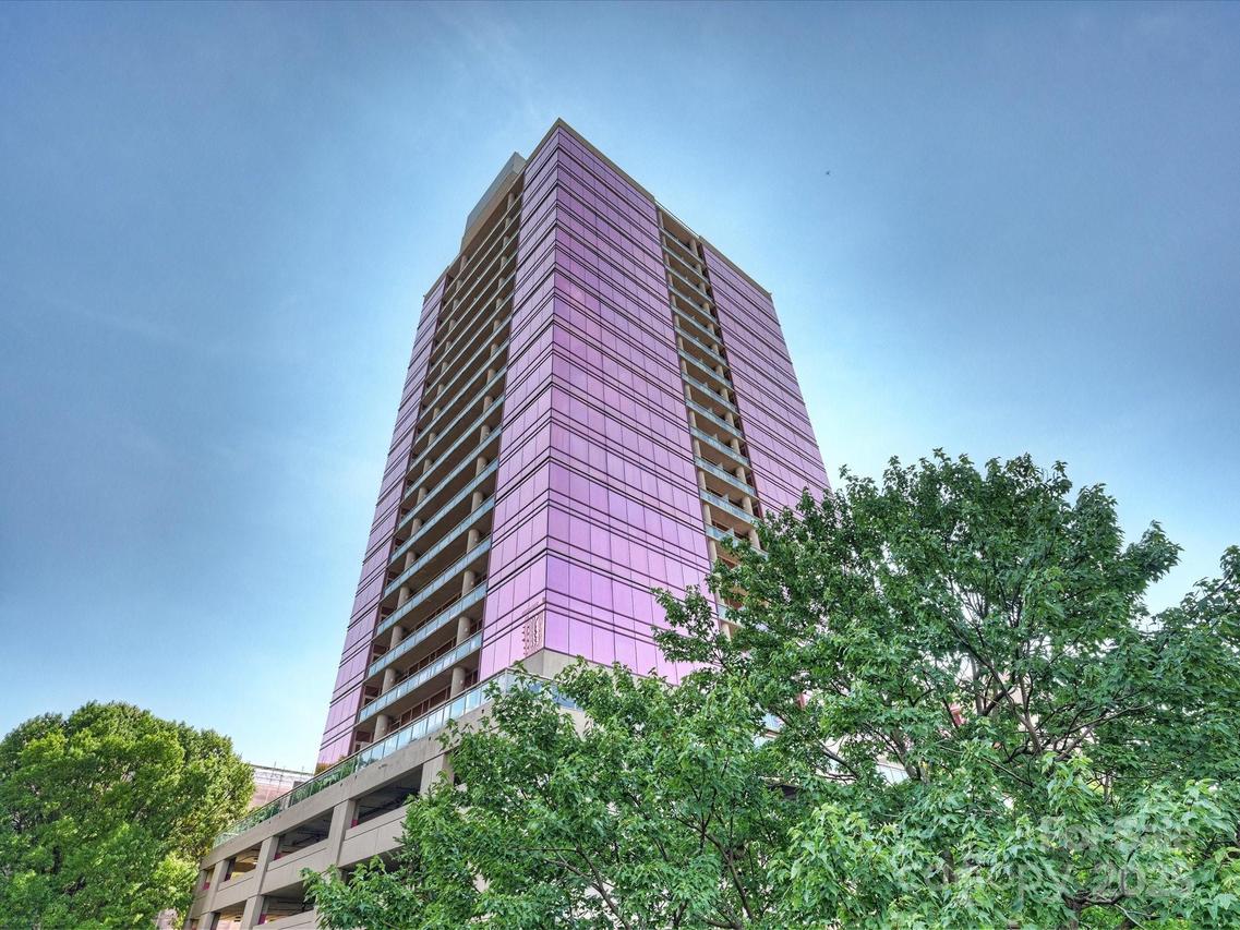 315 Arlington Ave. #901, Charlotte, NC 28203