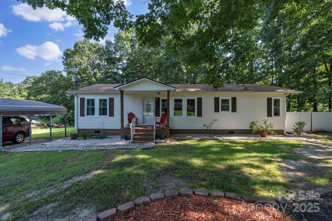 115 Red Fox Ct., Mount Holly, NC 28120
