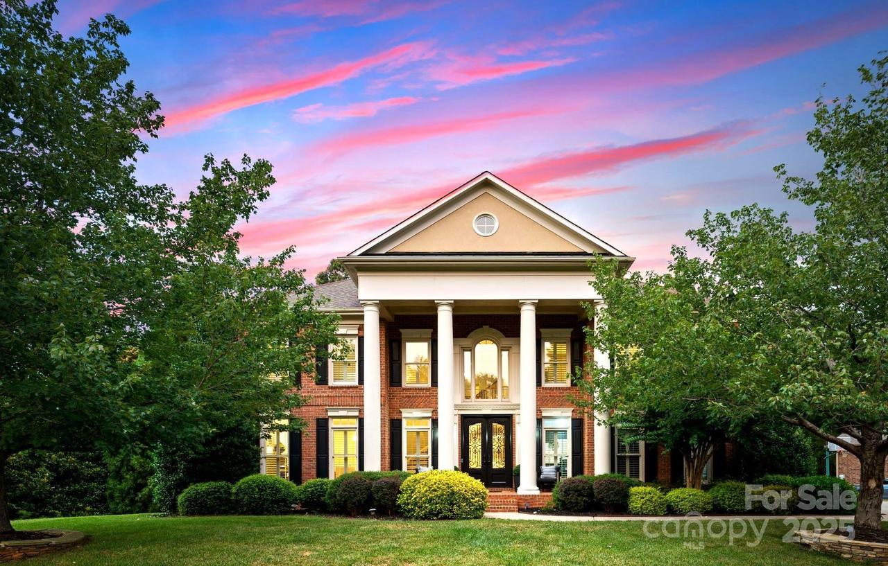 3015 Stanbury Dr., Matthews, NC 28104