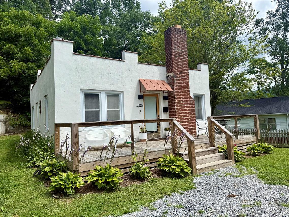 355 Walnut Ave., Spruce Pine, NC 28777