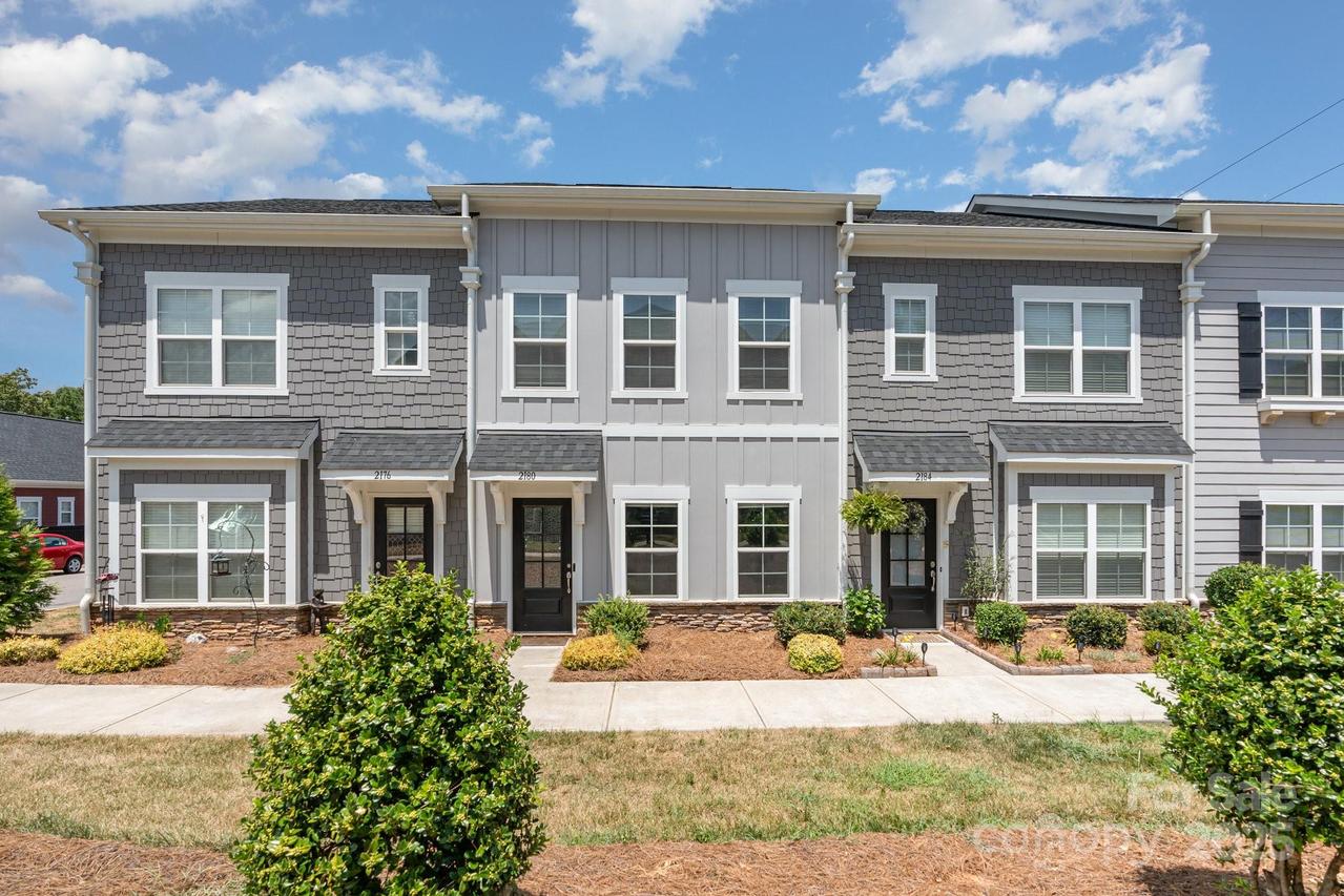 2180 Moss Meadow Ln., Denver, NC 28037