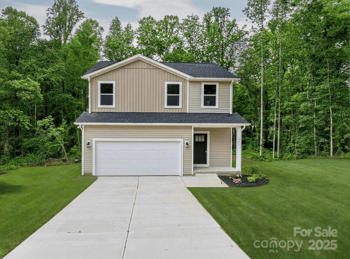1951 32nd St. #1, Hickory, NC 28601