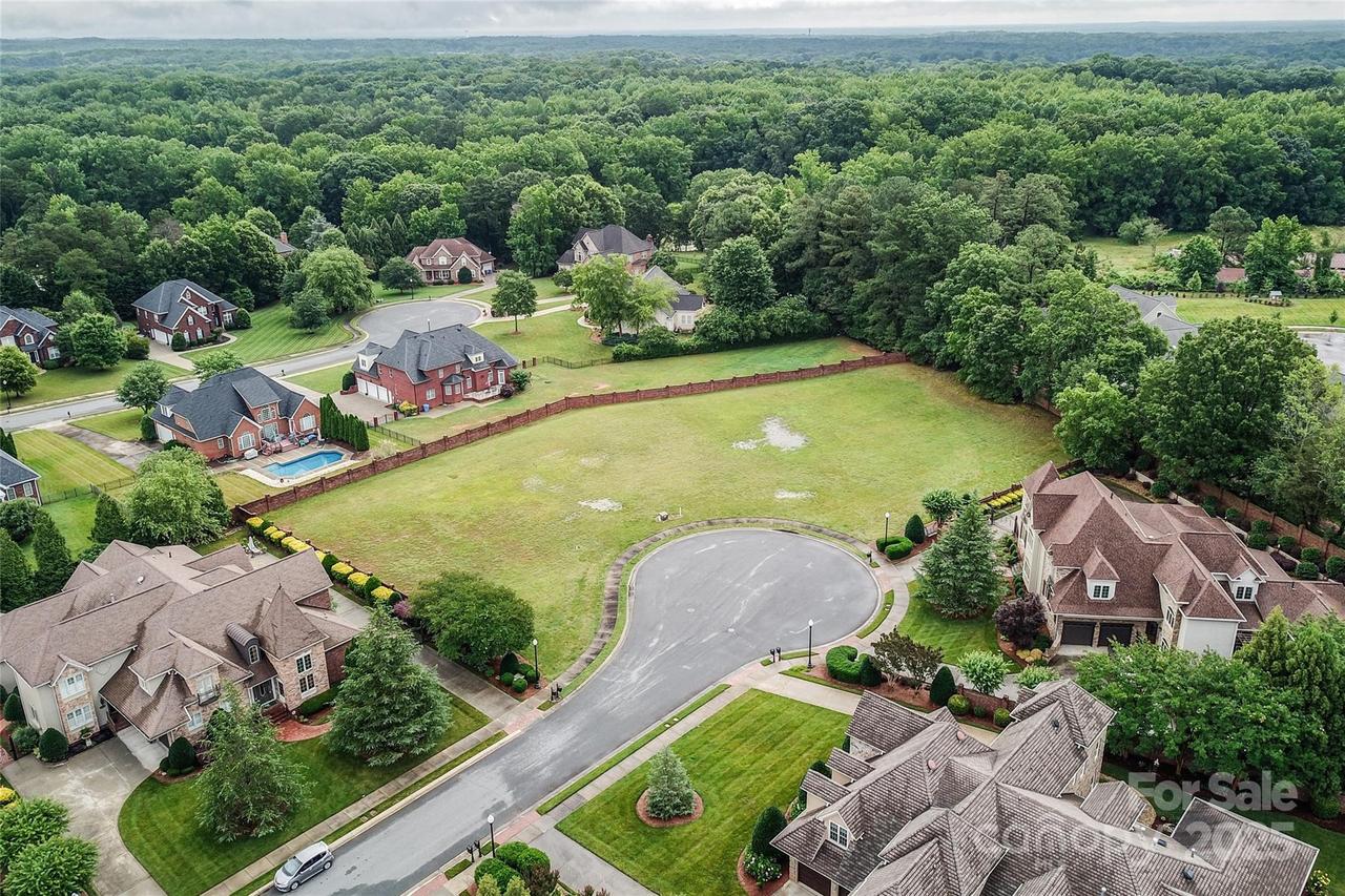 Lot 11 & 12 Brooks Knoll Ln., Mint Hill, NC 28227