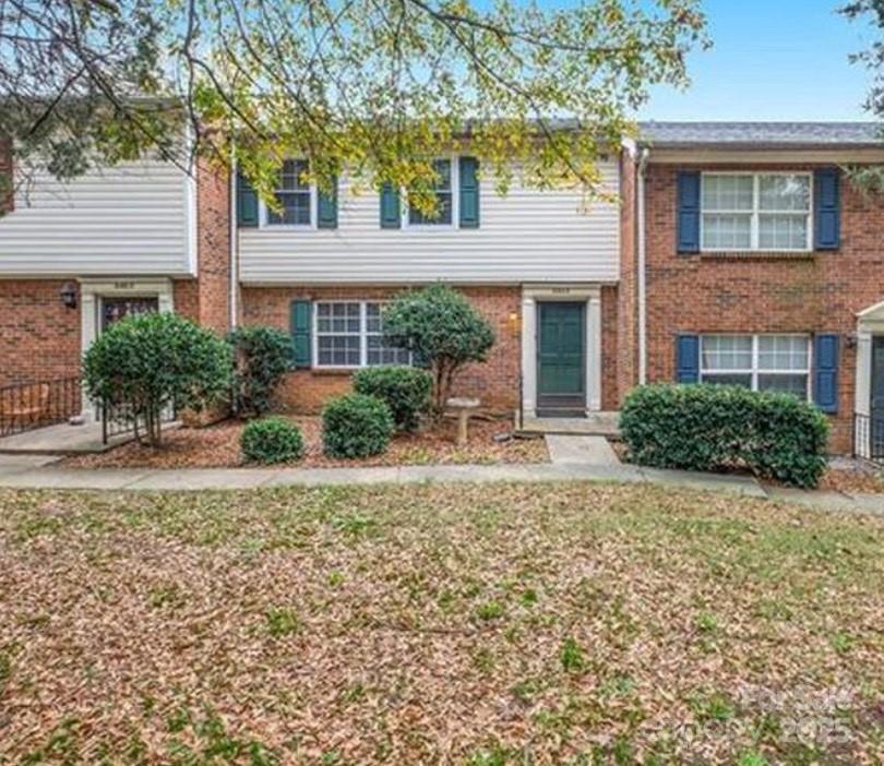 8805 Hunter Ridge Dr., Charlotte, NC 28226
