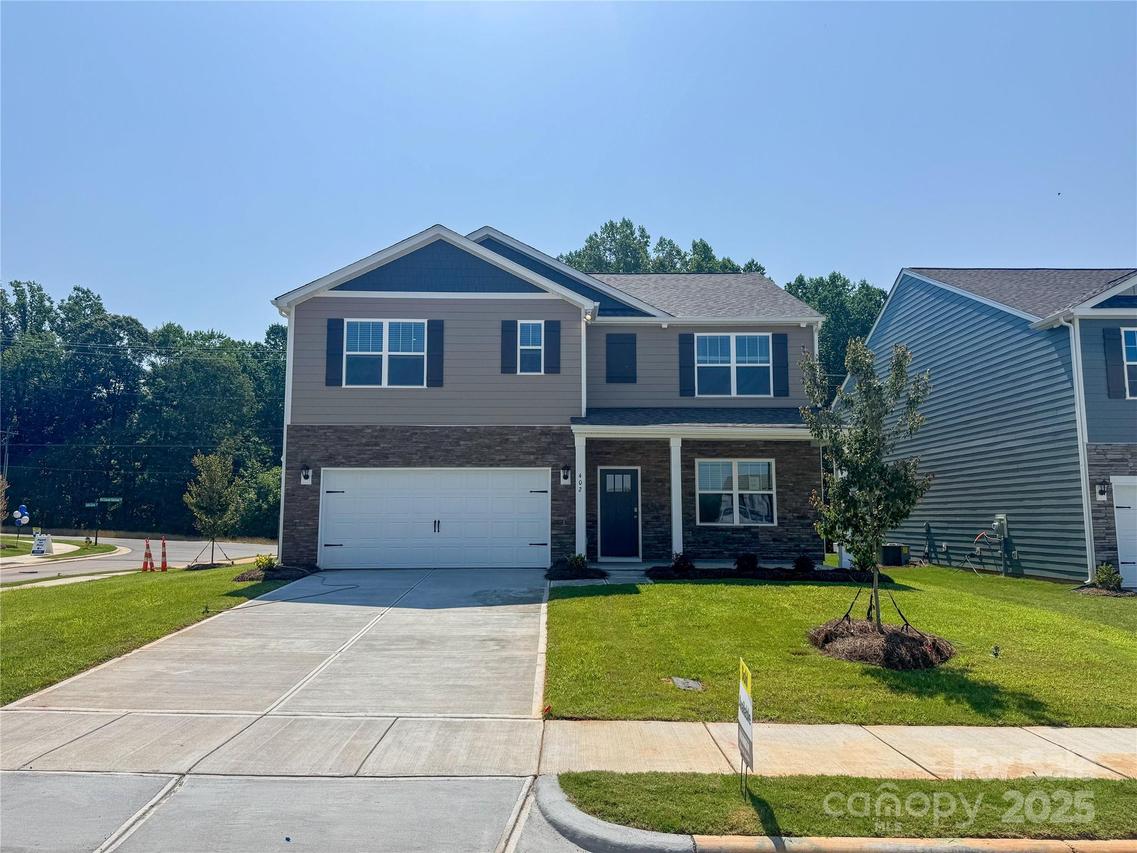 402 Janie Cir., Newton, NC 28658