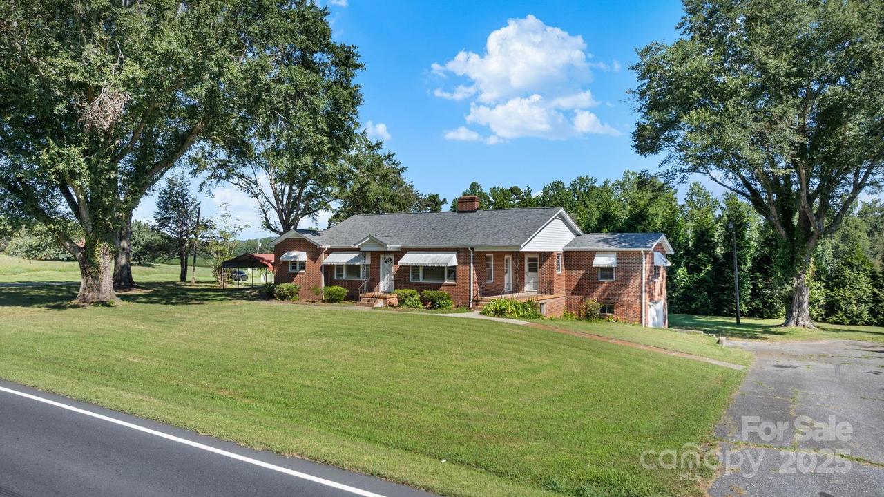 7952 W Nc 10 Hwy., Vale, NC 28168