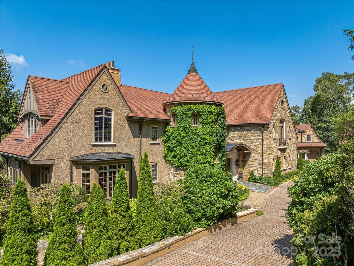 234 Skycliff Dr. #3, Asheville, NC 28804