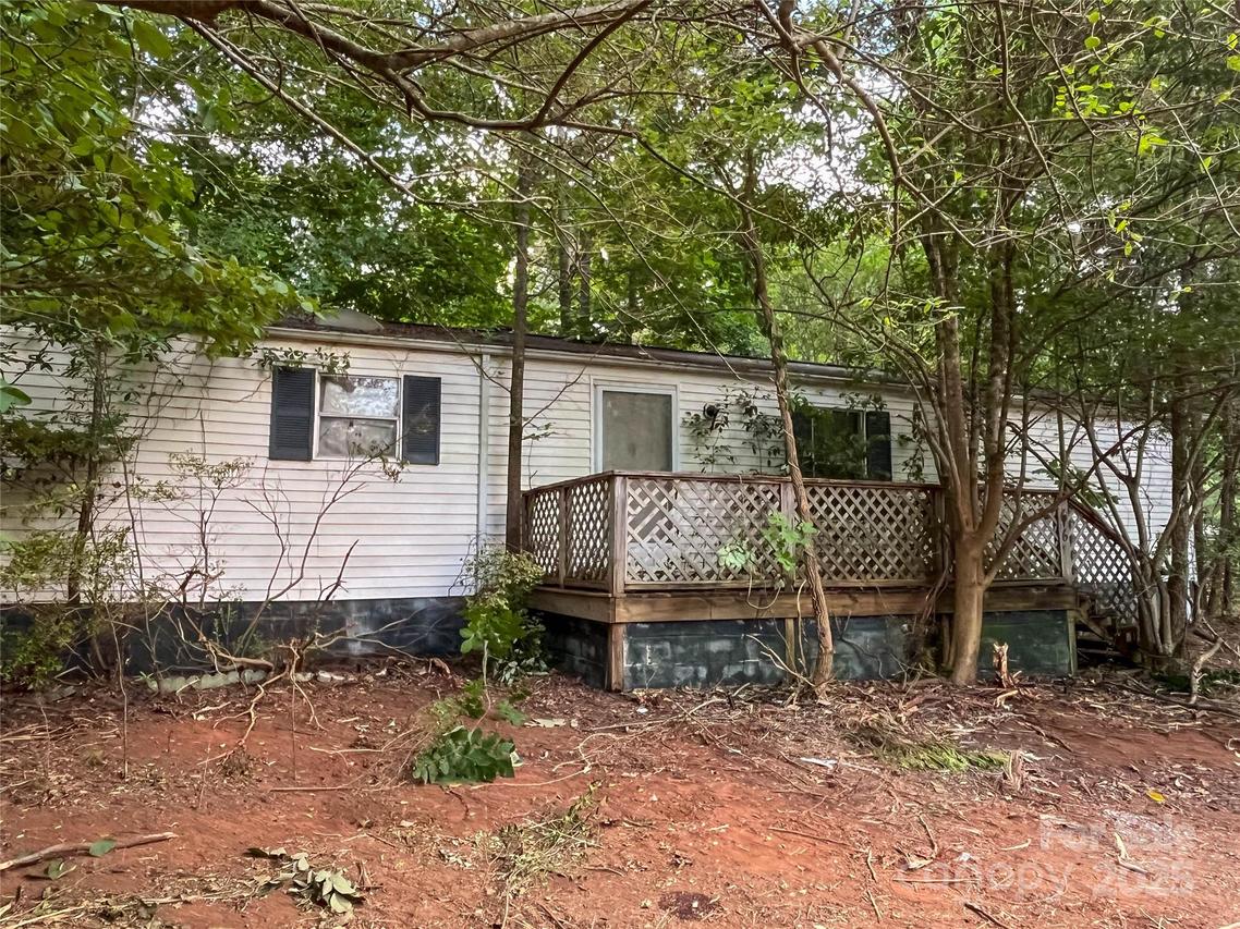 916 Steep Hill Rd., Belmont, NC 28012