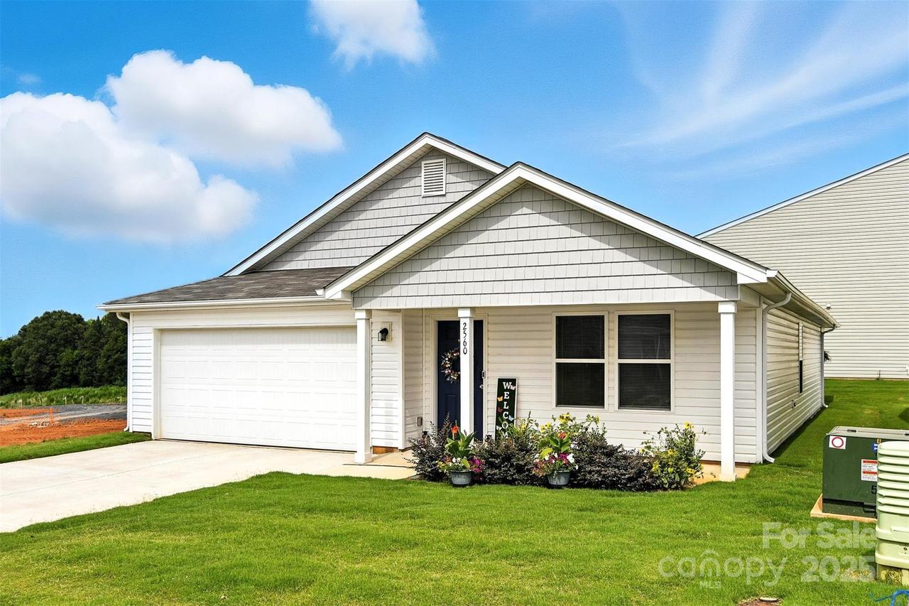 2560 Celestial Dr., Newton, NC 28658