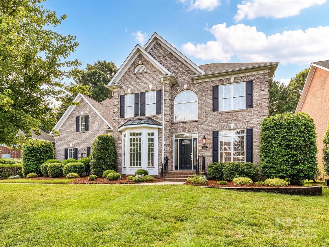 5434 Shoal Brook Ct., Charlotte, NC 28277