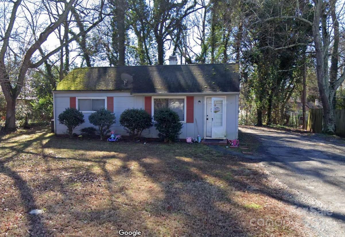 1127 Nations Dr., Charlotte, NC 28217