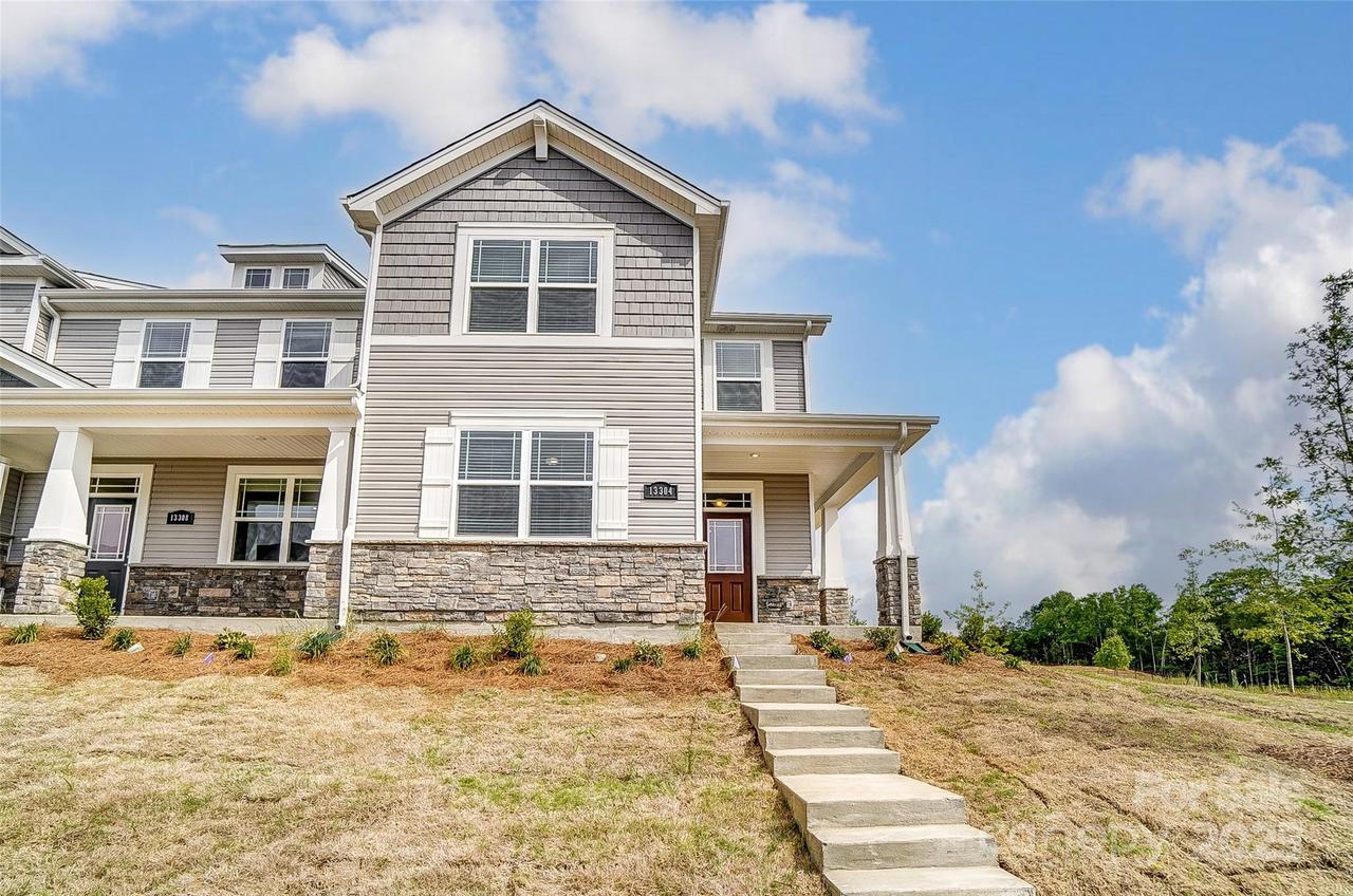 3900 Cheyney Park Dr., Charlotte, NC 28269