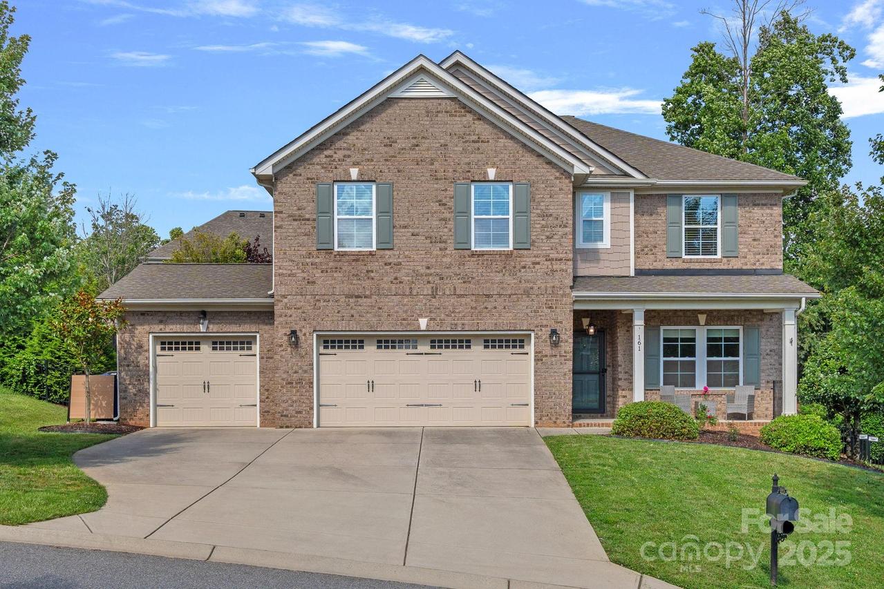 161 Oxford Dr., Mooresville, NC 28115