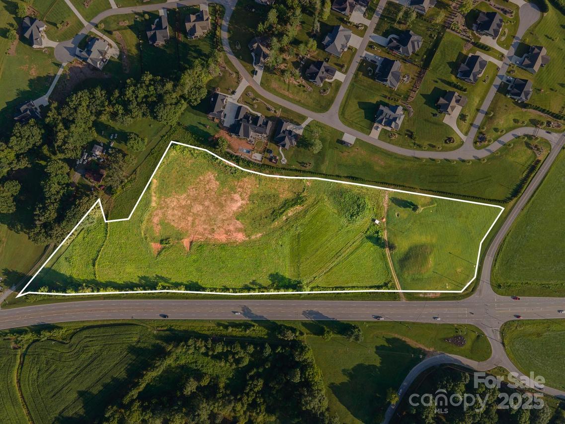 999999 Boylston Hwy., Mills River, NC 28759