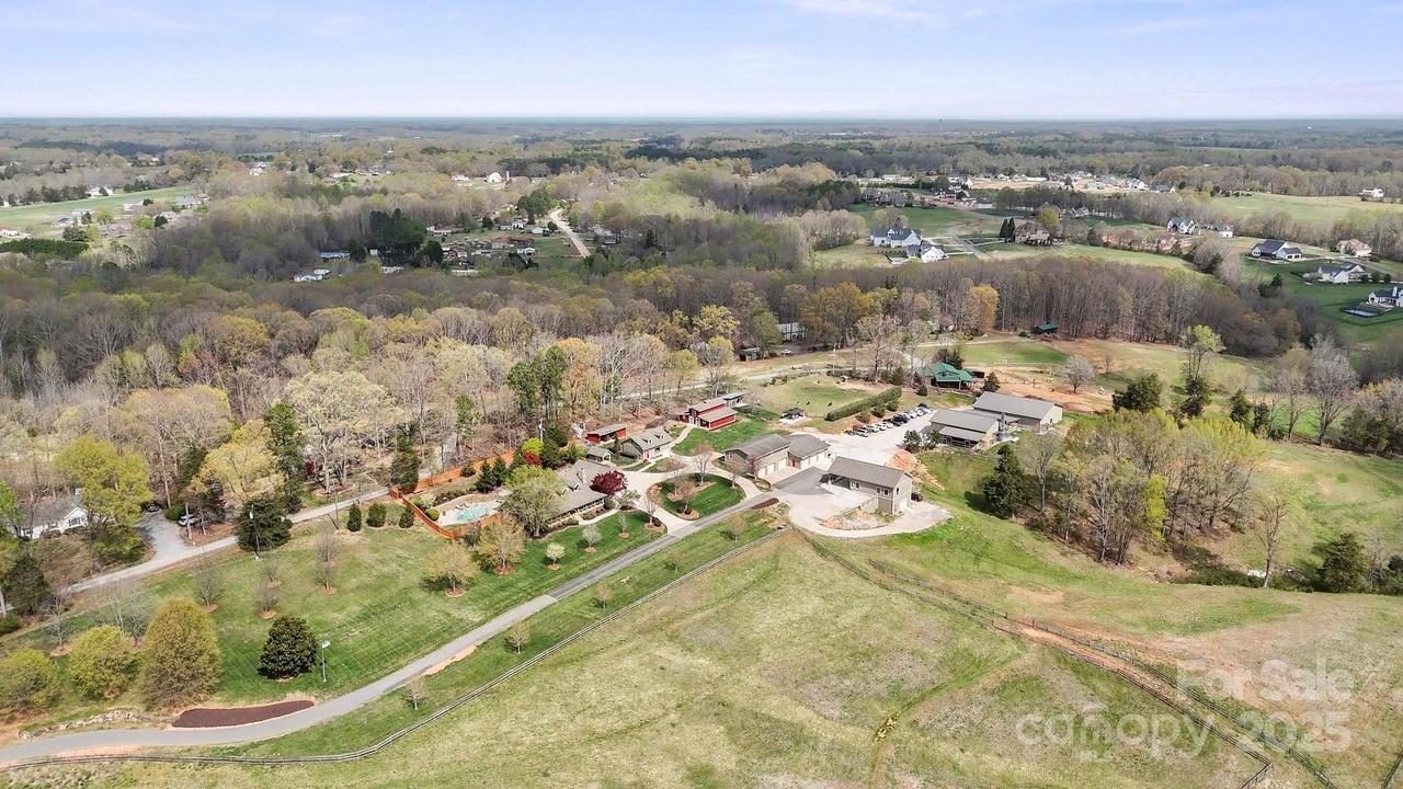 1620 London Rd., Mooresville, NC 28115