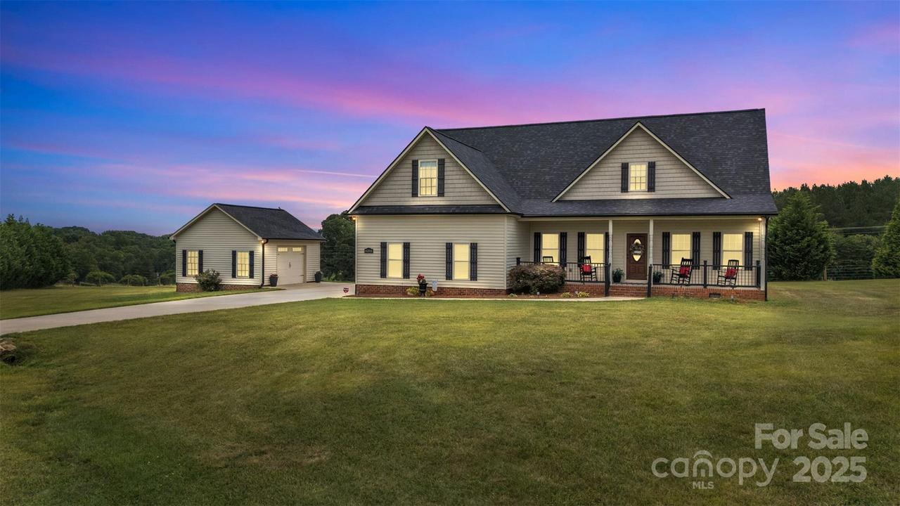 4318 Katie Reep Ln., Vale, NC 28168
