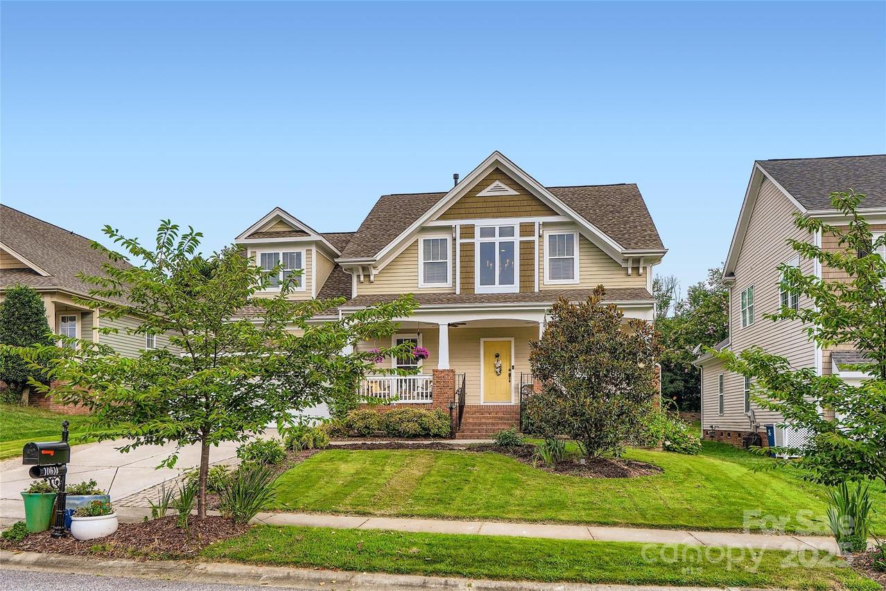 10614 Waycross Dr., Huntersville, NC 28078