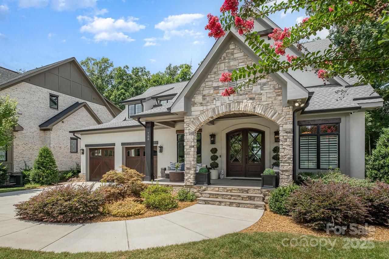 708 Amalfi Dr., Davidson, NC 28036