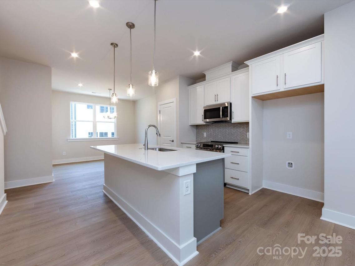 7008 Impulse Ct., Charlotte, NC 28205
