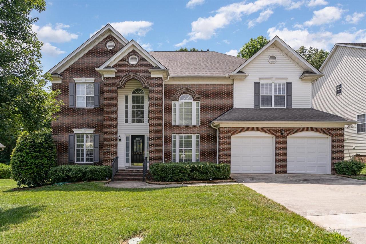 10929 Valley Spring Dr., Charlotte, NC 28277