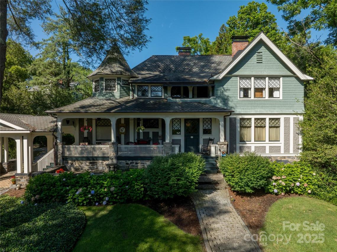 288 Montford Ave., Asheville, NC 28801