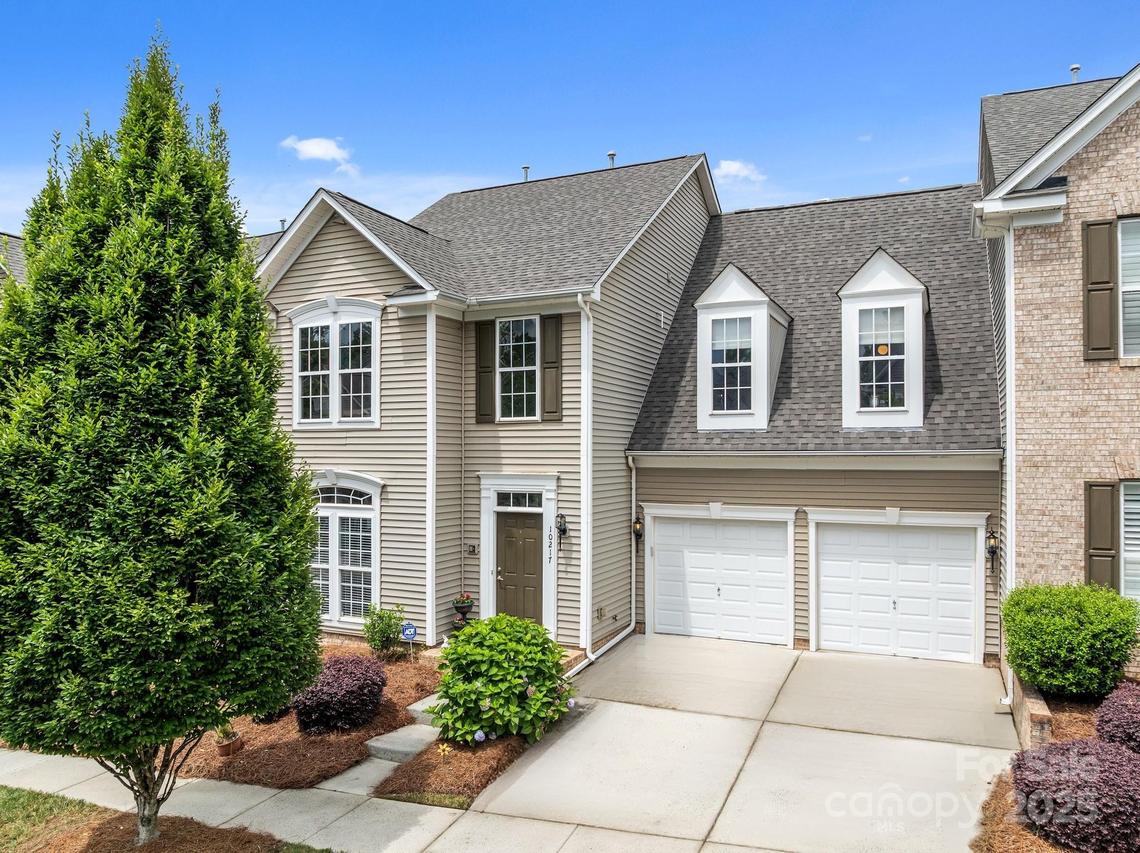 10217 Linksland Dr., Huntersville, NC 28078