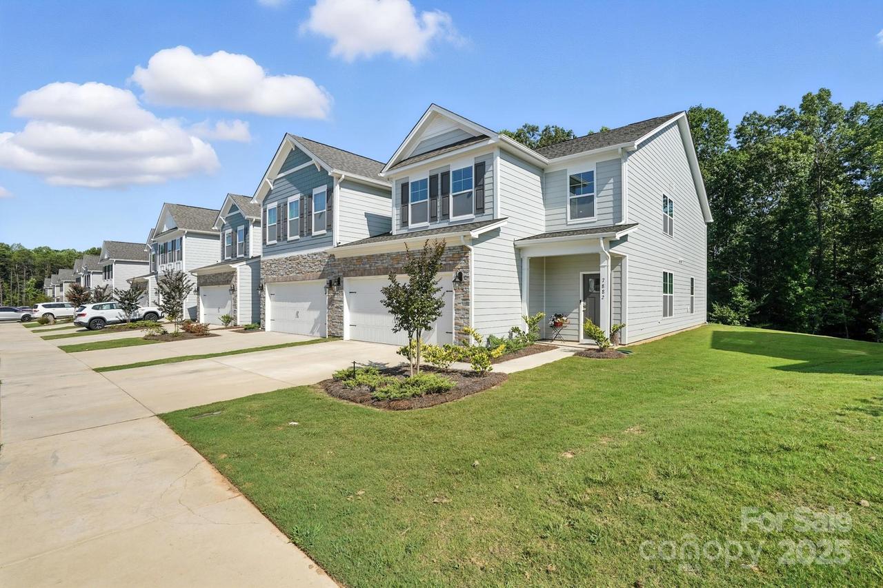 7882 Iron Rd., Sherrills Ford, NC 28673