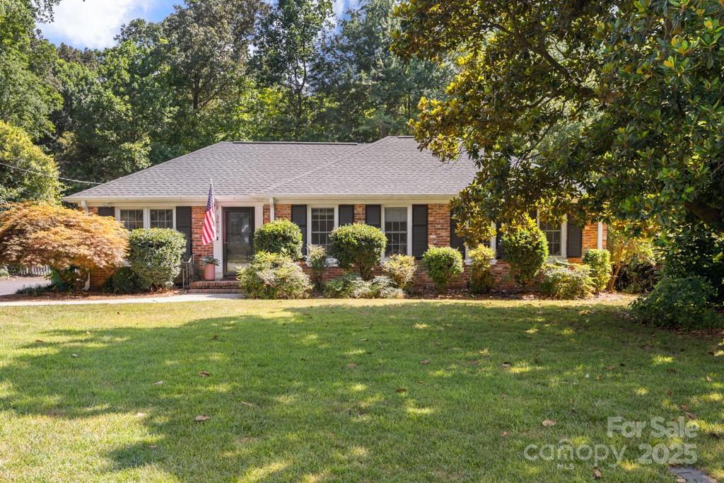2816 Spring Valley Rd., Charlotte, NC 28210